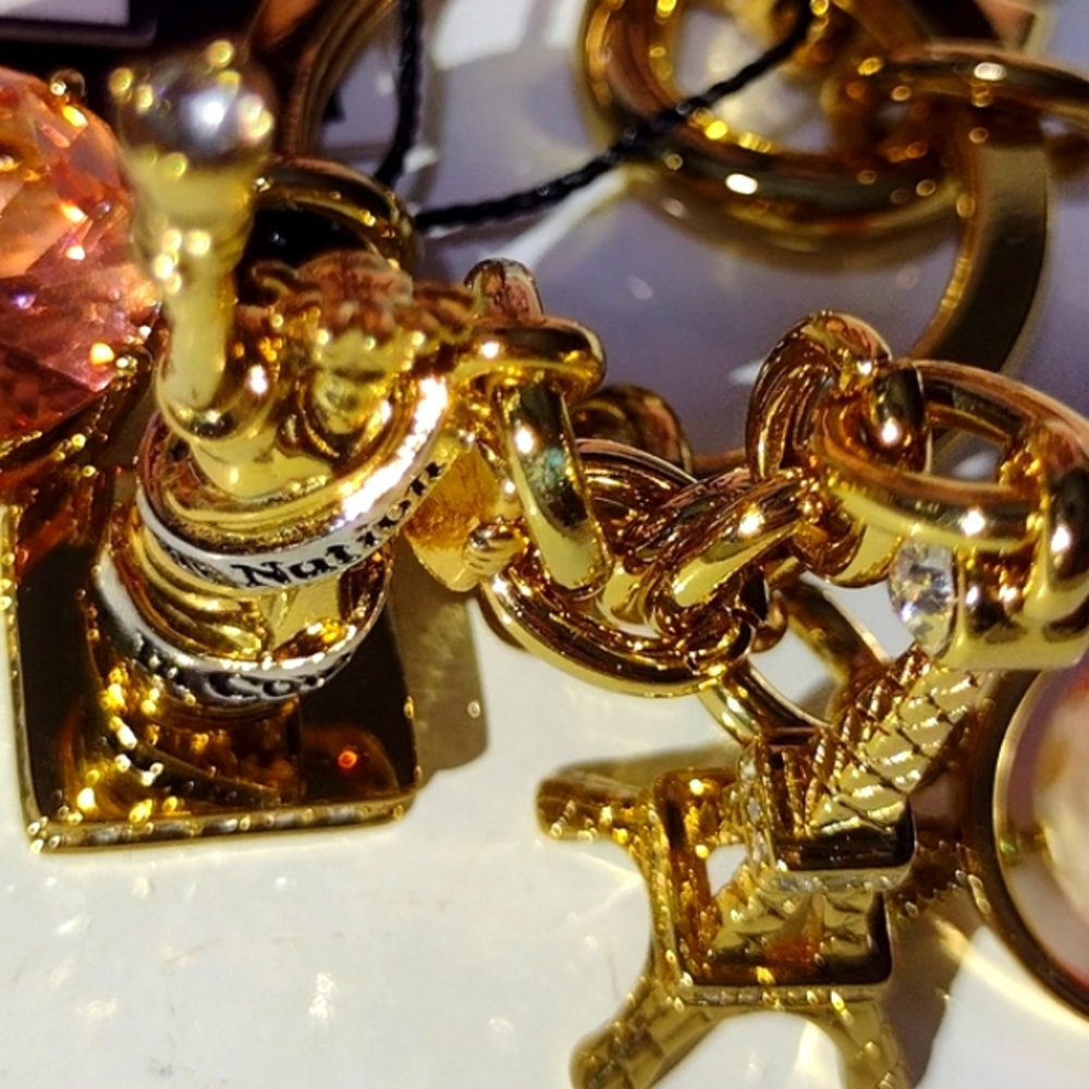 Juicy Couture LG Charm Depicting the Eiffel🗼Lady Liberty 🌍Globe Spins NWT - Picture 2 of 14